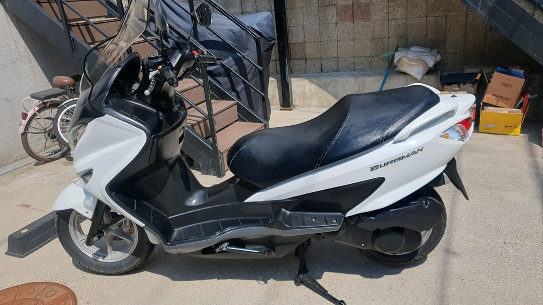 스즈키 버그만125cc 이미지