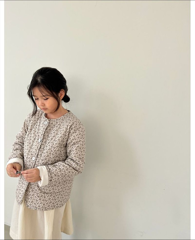 시호시재 색감이 은은하게 예쁘고 간편하게 입기 좋은 플라워 퀼팅 점퍼 XL 사이즈 새상품 이미지