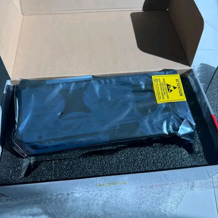 Astock rx9070xt 스틸레전드 화이트 그래픽카드 vga 이미지