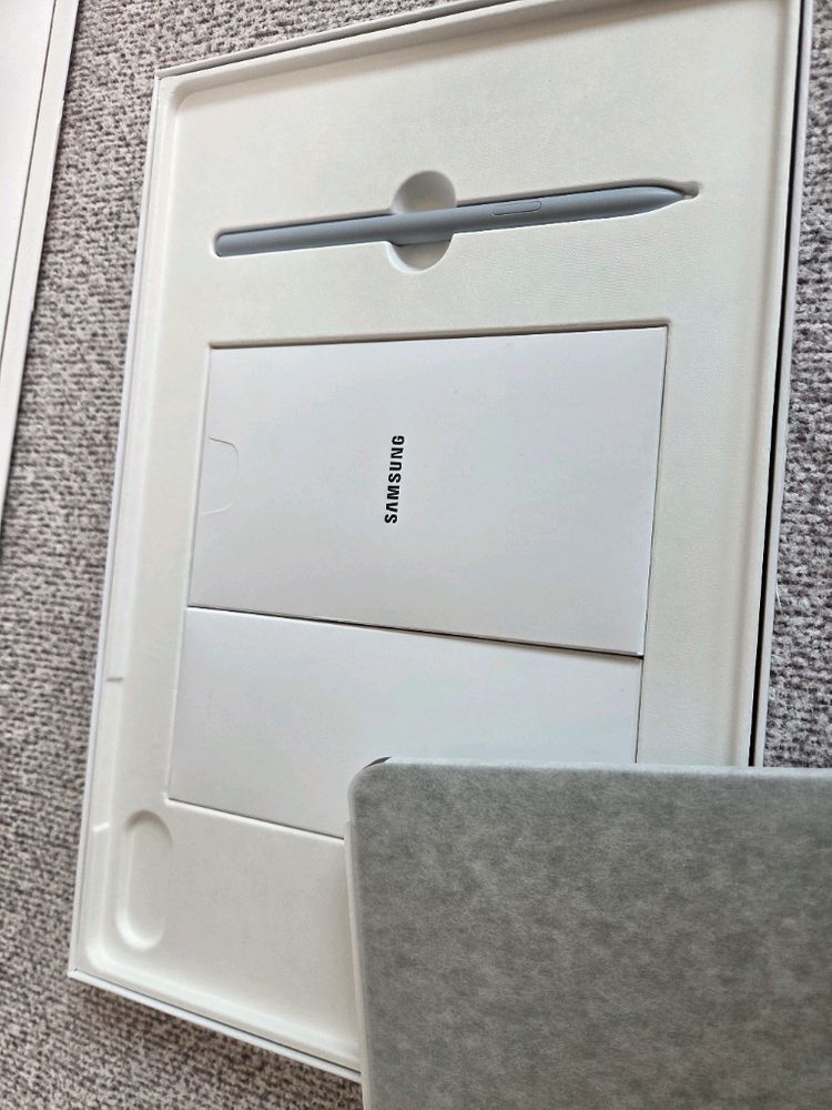 갤럭시탭 s10 플러스 풀구성 케이스포함 거의새제품 택포 이미지