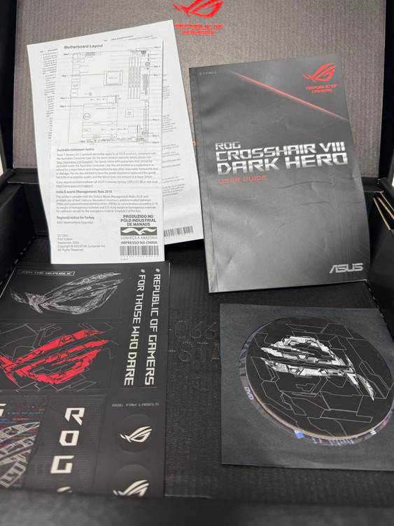 5900+X570 DARK HERO + 커세어 벤저스프로 RGB DDR4 3600 CL14 16GB 세트 판매합니다 이미지