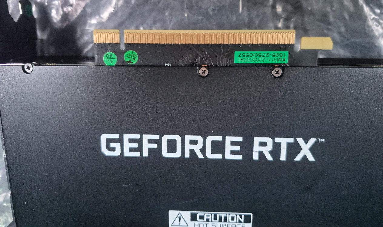 지포스 RTX 3090 그래픽카드 거의 새것 판매합니다 이미지