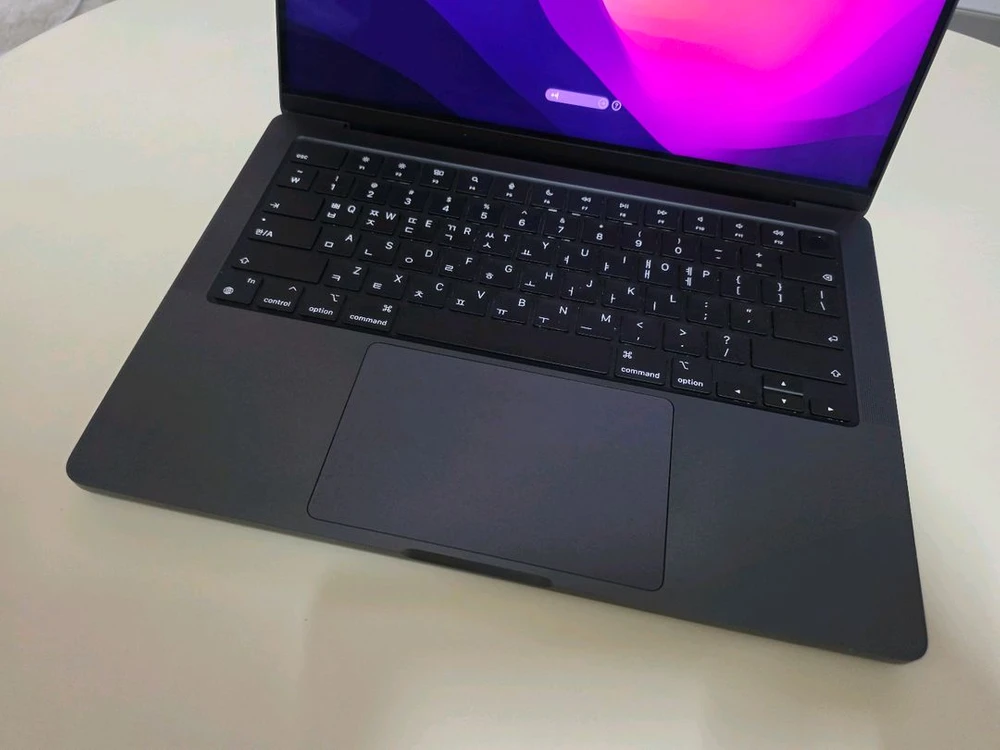 맥북 프로 14 M4프로 14코어 24GB 1TB 팝니다.(애플케어2027년12월) 이미지