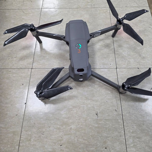 MAVIC 2 ZOOM 드론 판매합니다 이미지