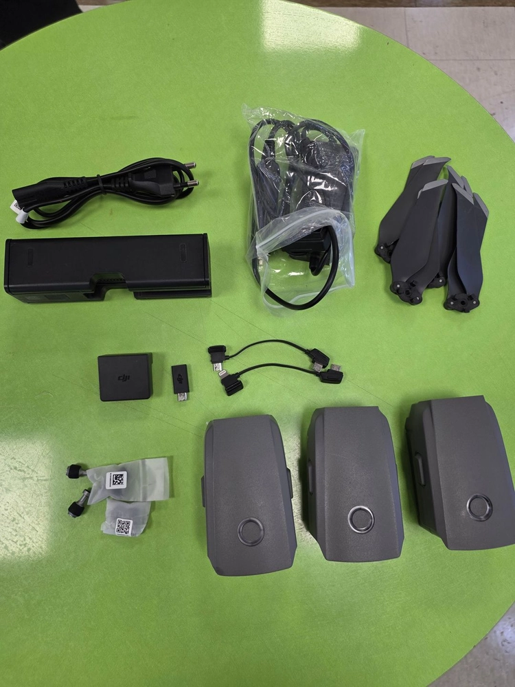 MAVIC 2 ZOOM 드론 판매합니다 이미지