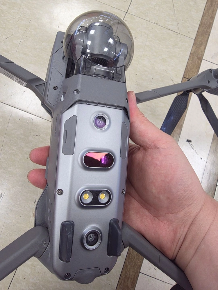 MAVIC 2 ZOOM 드론 판매합니다 이미지