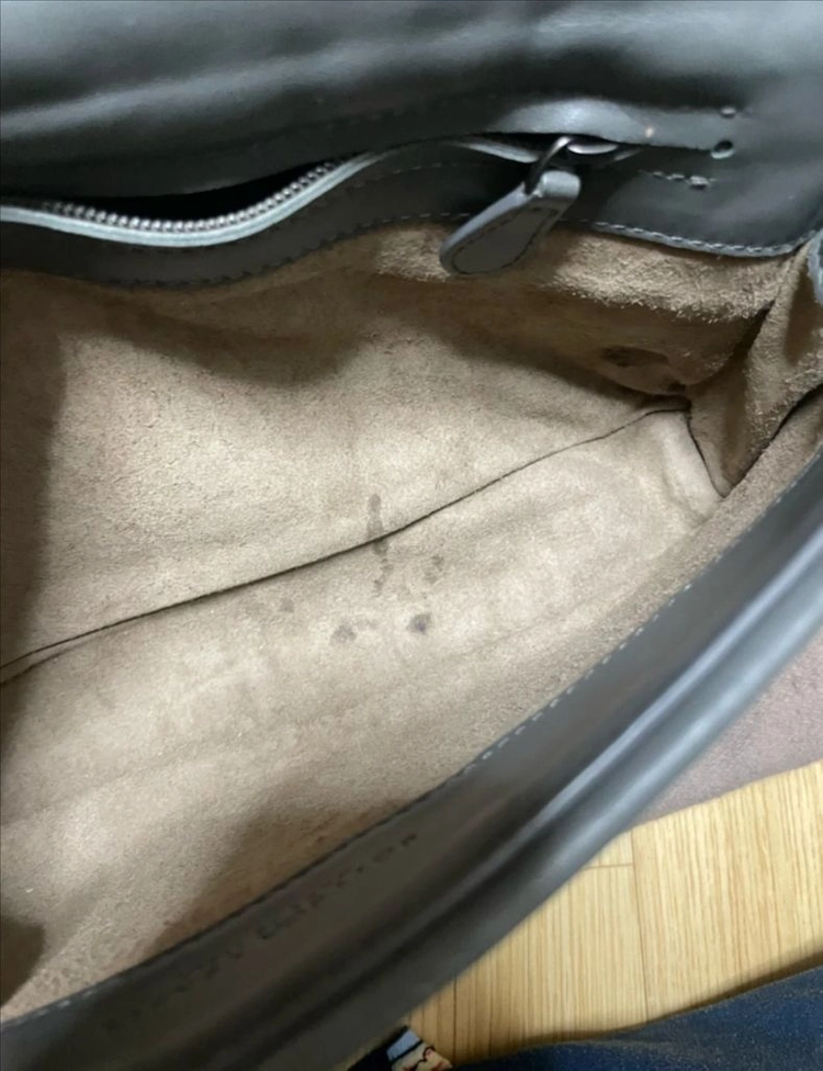 보테가 베네타 인트레치아토 클러치크로스백 진회색 이미지