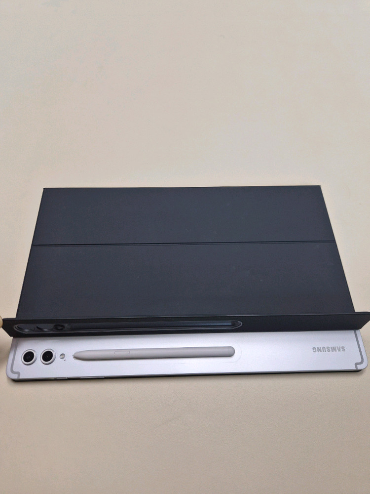 삼성 갤럭시 탭 S10 울트라 512GB + 슬림 북커버 포함 이미지