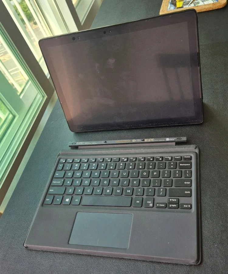 dell latitude 5290 2in1 노트북 팝니다. 이미지
