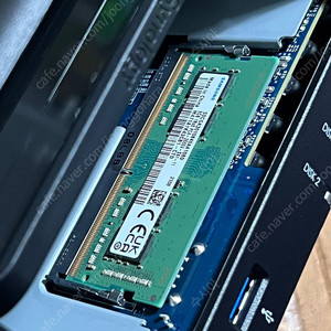 시놀로지 220+ (램 8GB 추가) 미사용 새 상품 이미지