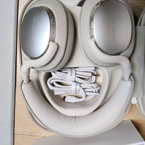 b&Wilkins px7 s3 화이트 헤드폰 이미지