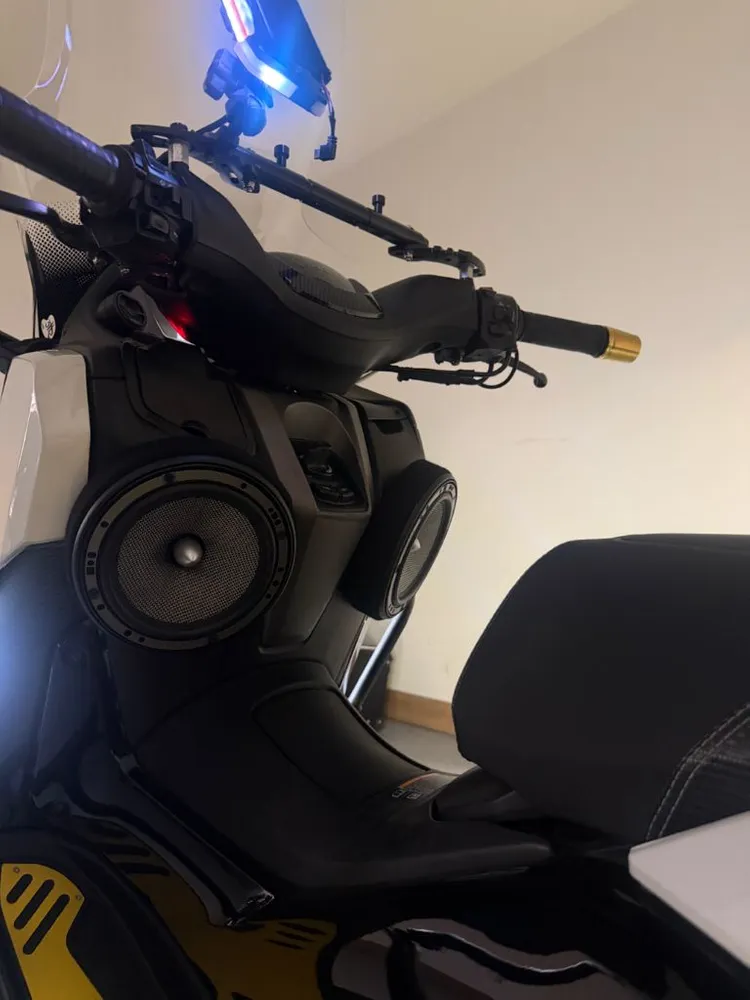 nmax125 24년 신차급 풀튜닝카 보이져/크루심알파/pcx 이미지