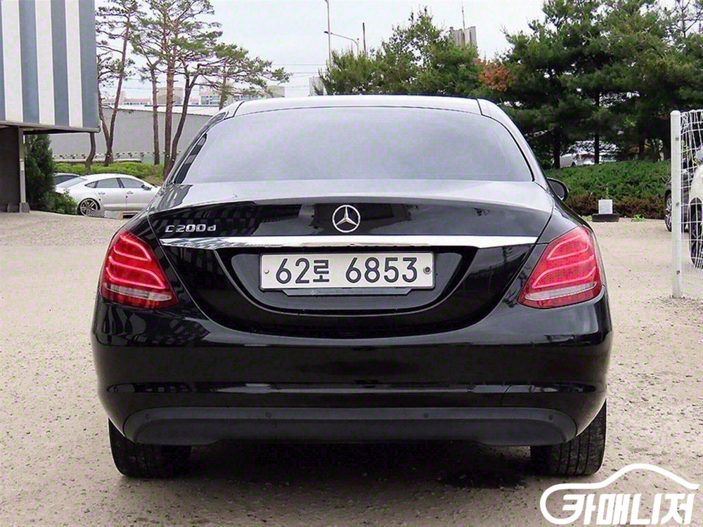 [벤츠]C클래스 W205 C200 d #고유가특가 이미지