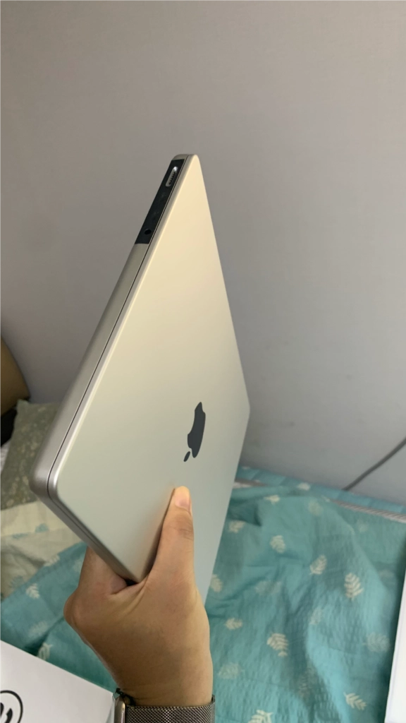 단순개봉 맥북 프로 M2 MAX 32GB 1TB 14인치 배터리100% 이미지