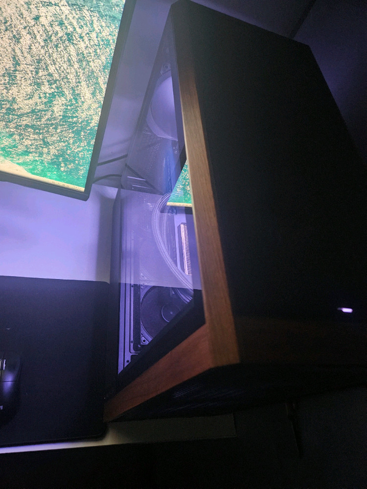 7800x3d rtx5070ti pc본체 이미지