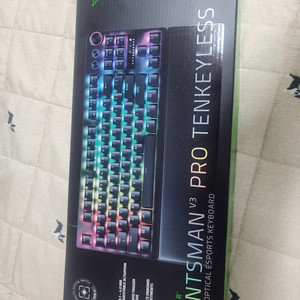Razer HUNTSMAN V3 PRO TKL / 레이저 헌츠맨V3 PRO TKL 이미지
