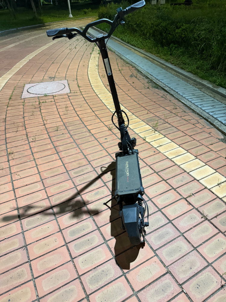 전동킥보드 듀얼트론 미니 52v 13ah 이미지