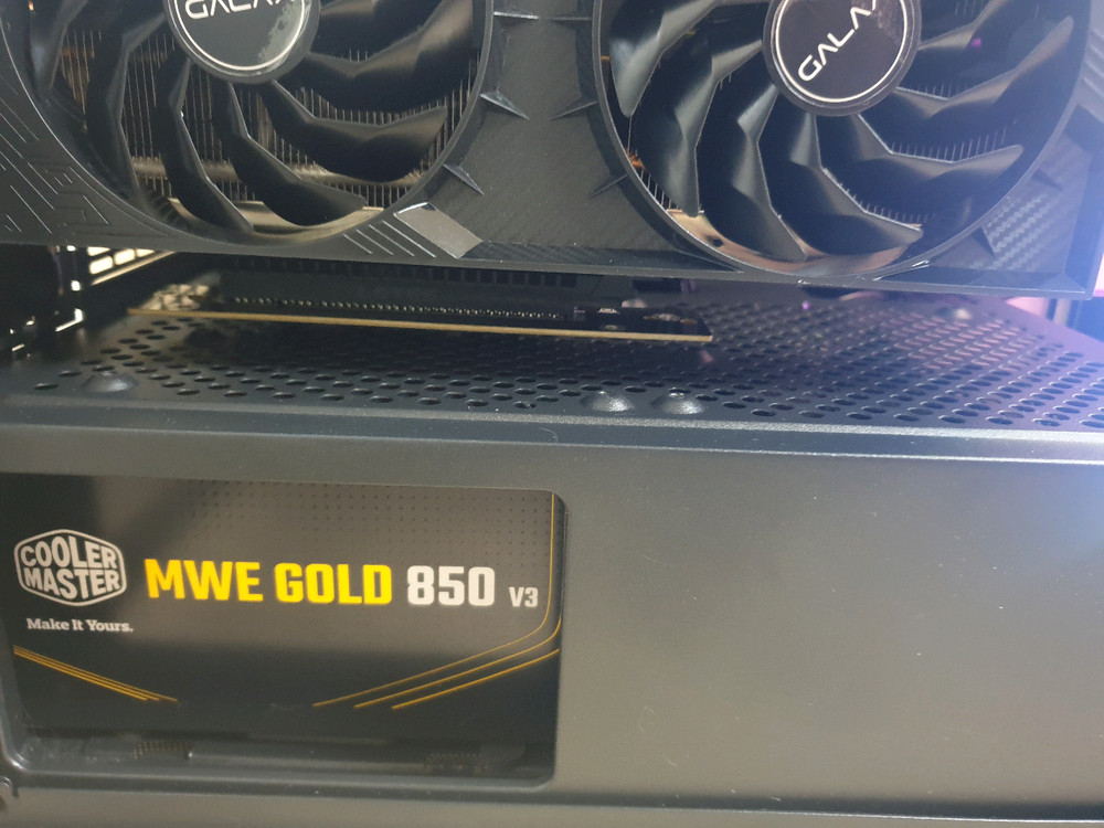 라이젠 7500F 32G 1T RTX 4070 SUPER 미사용 신품동일 본체 이미지