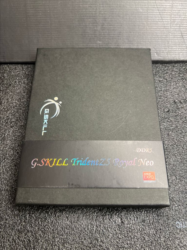 지스킬 로얄골드 DDR5 6400 CL30 32GB 셋 TRIDENT Z5 ROYAL NEO 골드 이미지