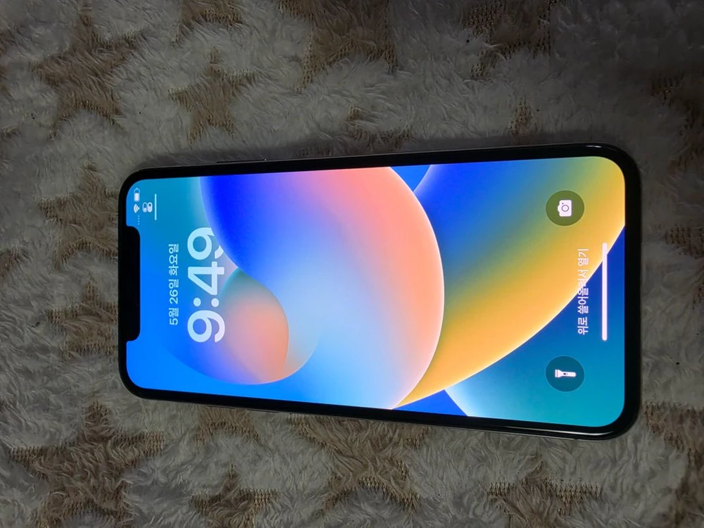 i Phone X.아이폰 X.실버색 64G.밧데리성능96%.파손.기스.잔상없음. 이미지