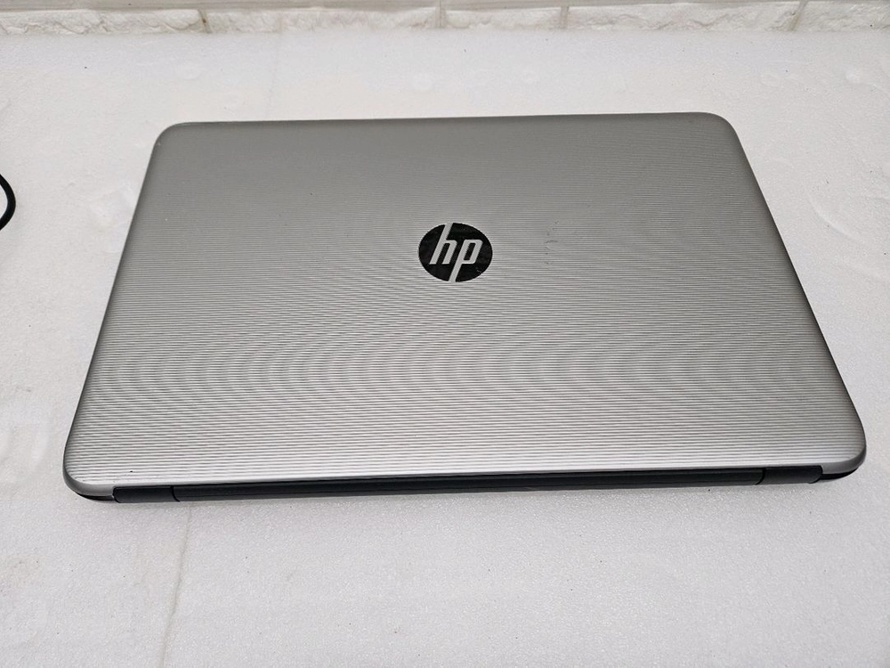 HP 15.6인치 노트북 i3-6100u 입니다 이미지