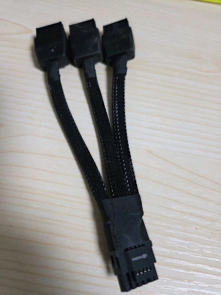 엔비디아 지포스 RTX 40 시리즈 그래픽카드용 12VHPWR 전원 어댑터 케이블 이미지