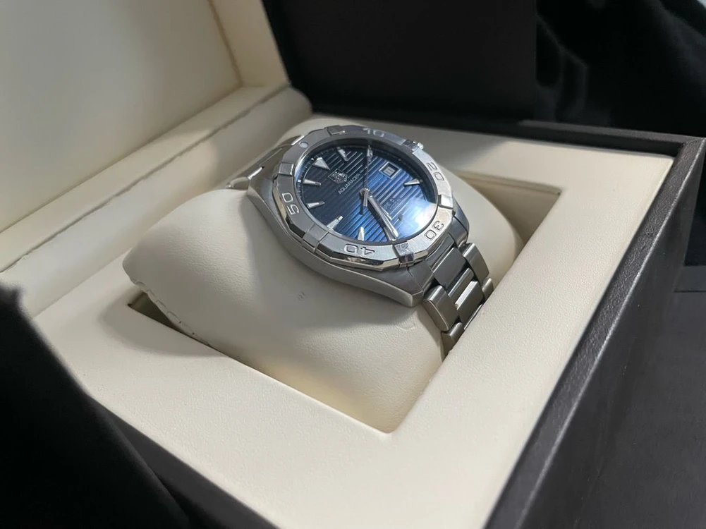 태그호이어 아쿠아레이서 300 41mm 이미지
