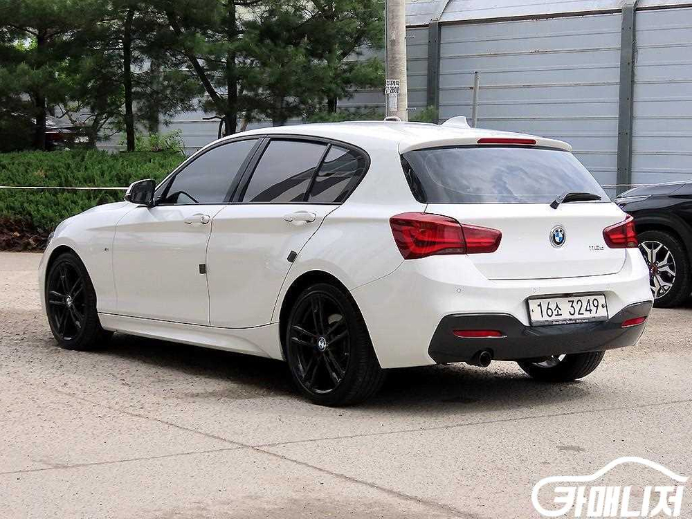 [BMW]1시리즈 (F20) 118d M 스포츠 섀도우 에디션 (5인승) 이미지