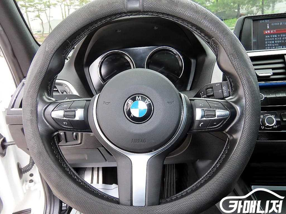 [BMW]1시리즈 (F20) 118d M 스포츠 섀도우 에디션 (5인승) 이미지