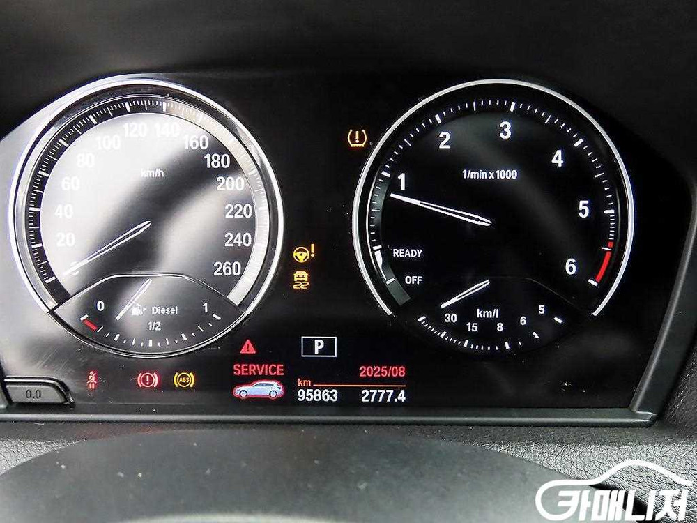 [BMW]1시리즈 (F20) 118d M 스포츠 섀도우 에디션 (5인승) 이미지