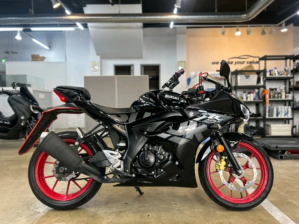 스즈키 GSX-R125 21년 1만km 무사고차량 이미지