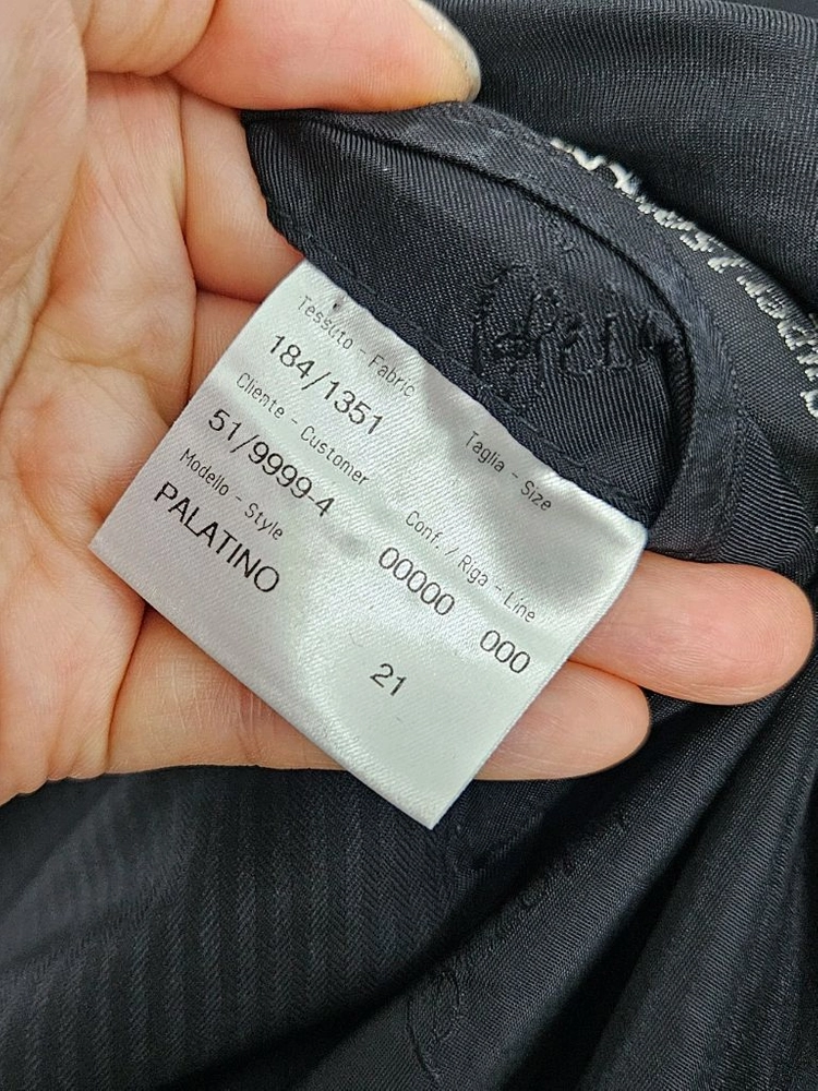 브리오니 150S 울 블레이저 [ 키톤 쿠치넬리 톰포드 루이비통 로로피아나 벨루티 에르메스 ] 이미지