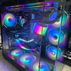 라이젠7 7800X3D RTX5070 미사용PC 이미지