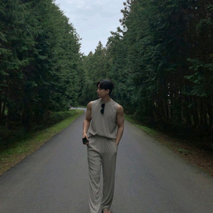 업 라네스 플리츠 나시 셋업 이미지