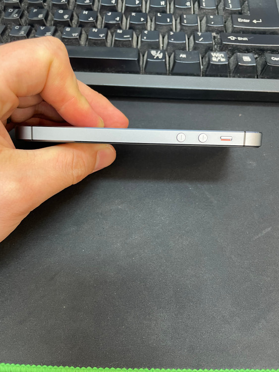 아이폰5S 그레이 16GB 해외판 배터리91% 상태좋은 중고10만5천팜 이미지