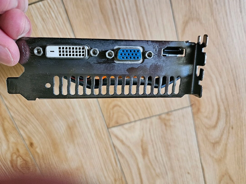 조택 gtx650 1g 그래픽카드판매합니다 이미지