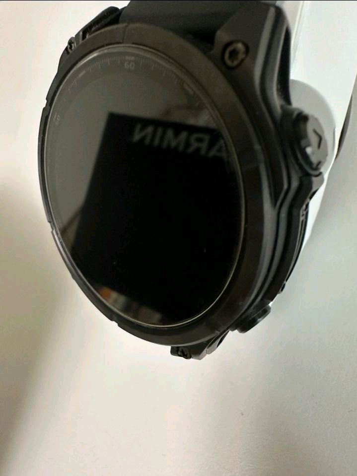 가민피닉스8 47mm 아몰레드 풀박스 이미지