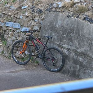 풀카본 MTB 자전거 자바 에디션 mtb 이미지