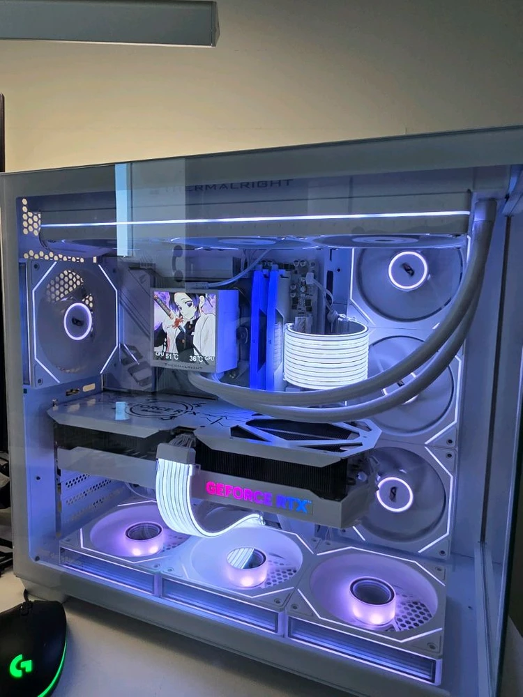 라이젠7 9800X3D RTX5080화이트 신품PC 이미지