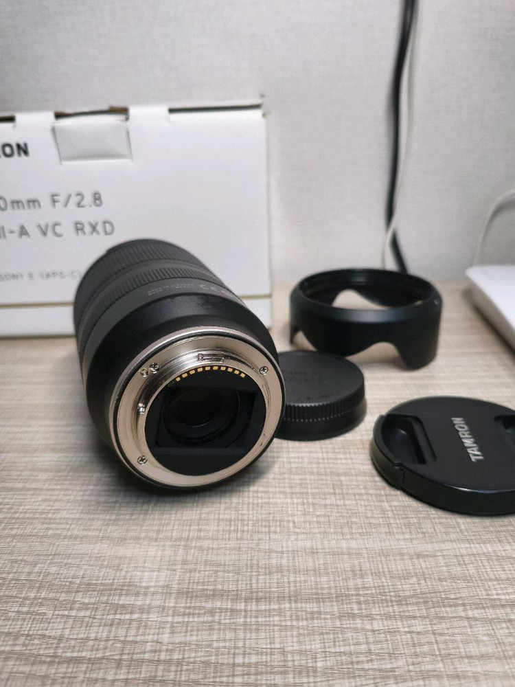 탐론 17-70mm f2.8 렌즈. 소니용 이미지