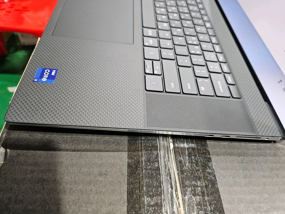 델 Dell XPS17 9730 RTX4070 i9-13900H 이미지