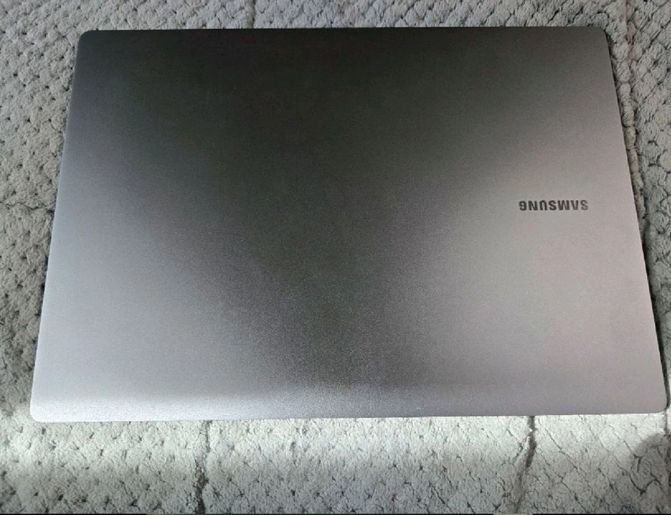 갤럭시북5프로 최고사양 32gb nt960xha kd72g 이미지