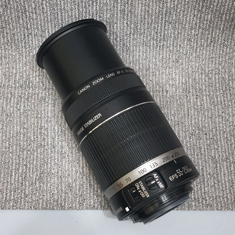 캐논 EF-S 55-250mm IS 망원줌렌즈 + 신품 필터 + 정품후드 이미지