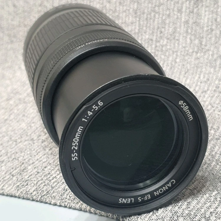 캐논 EF-S 55-250mm IS 망원줌렌즈 + 신품 필터 + 정품후드 이미지