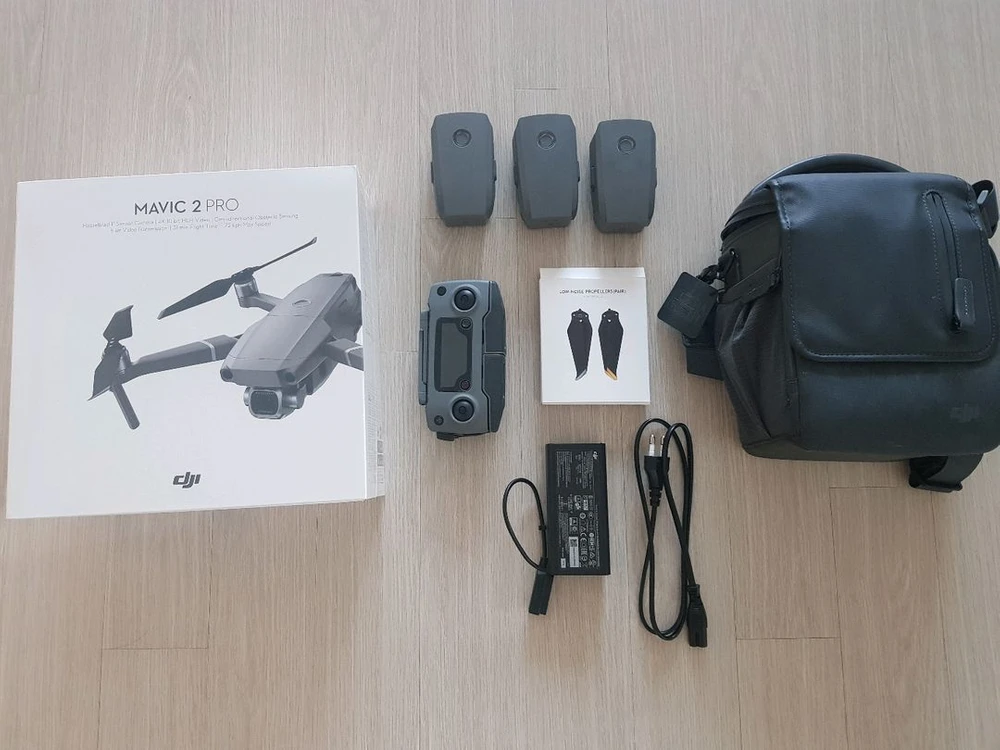 dji 드론 매빅2프로 신품 플라이모어세트 팝니다 이미지
