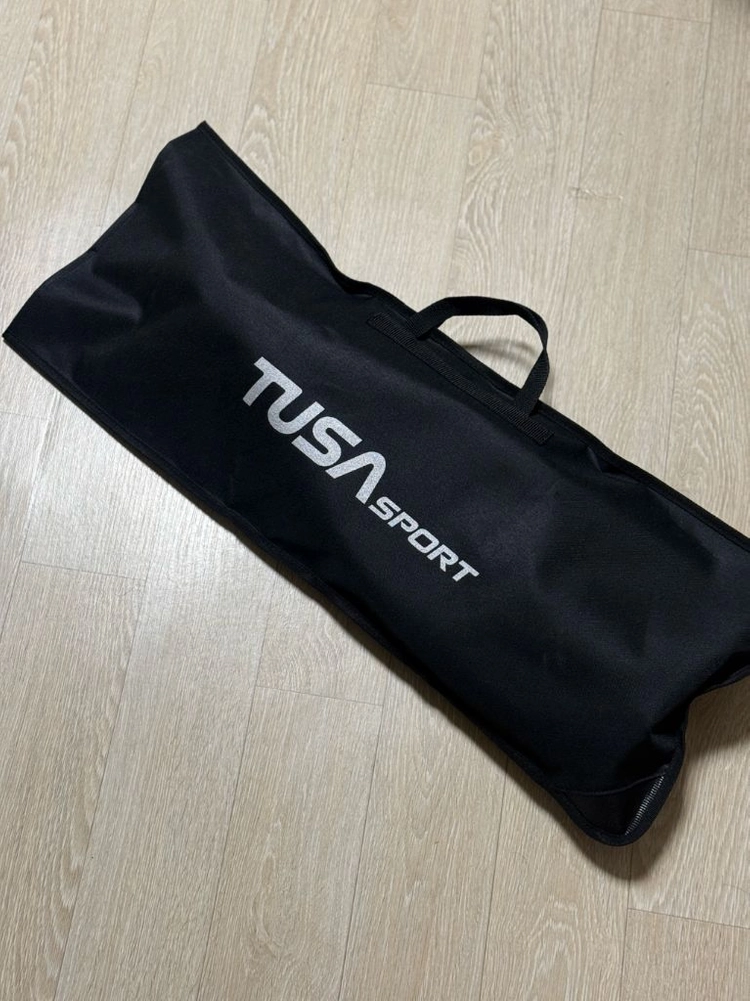 투사 오리발 롱핀 이미지