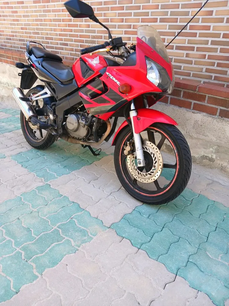 혼다cbr125 이미지