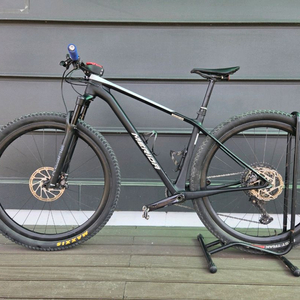 메리다 카본 MTB 29인치 하드테일 자전거 이미지