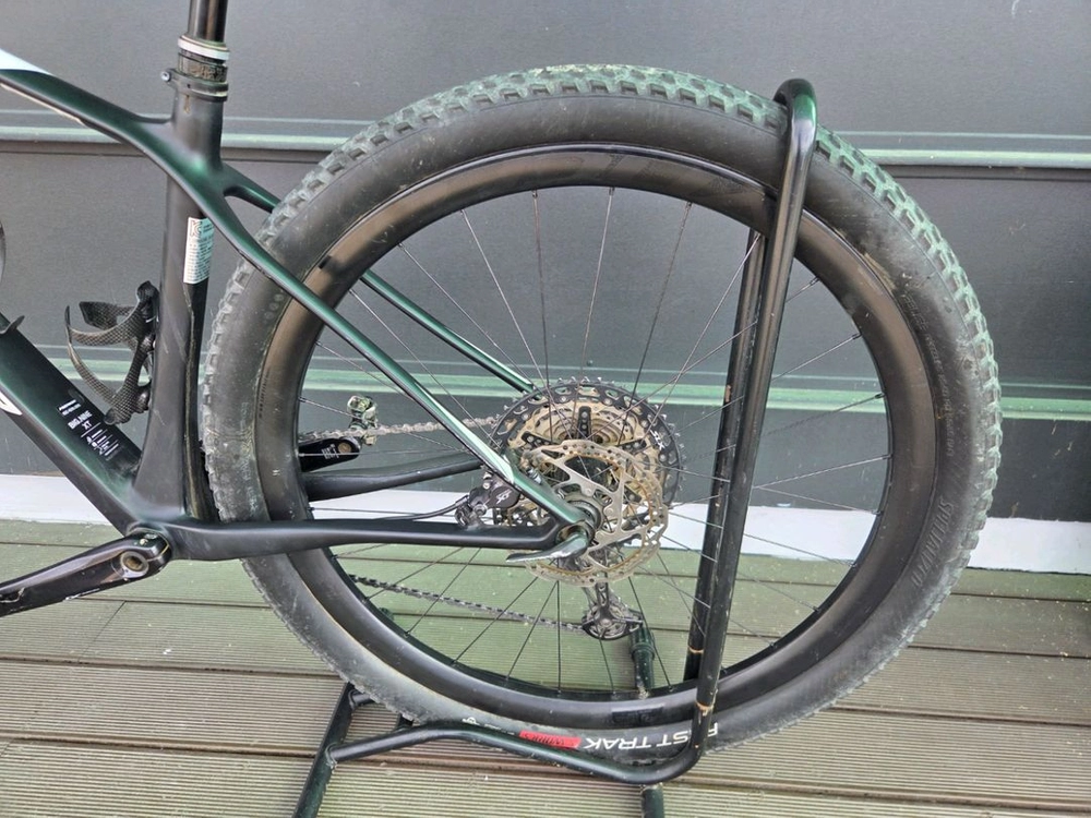 메리다 카본 MTB 29인치 하드테일 자전거 이미지