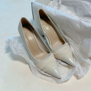 MUUL 웨딩슈즈 225, 8cm (정가 328,000) 이미지